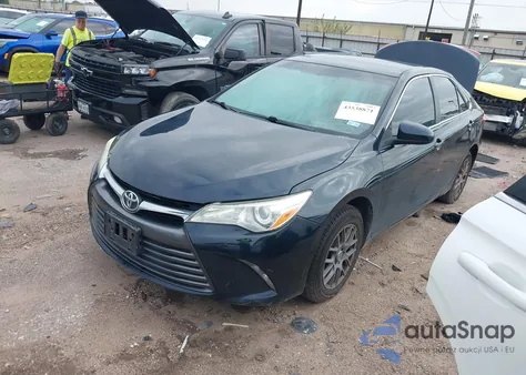 2016 Toyota Camry Le z USA, uszkodzony, nr VIN 4T4BF1FK8GR527634
